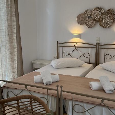 Hotel Chrisoula Antiparos Buitenkant foto