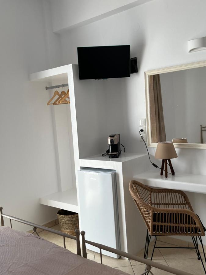 Hotel Chrisoula Antiparos Buitenkant foto